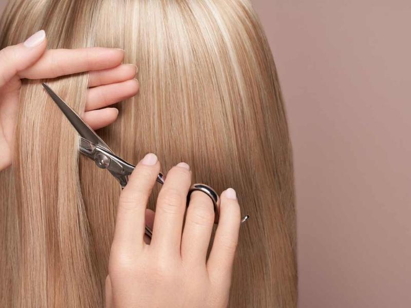 Cách tỉa tóc theo kỹ thuật Dry Cut