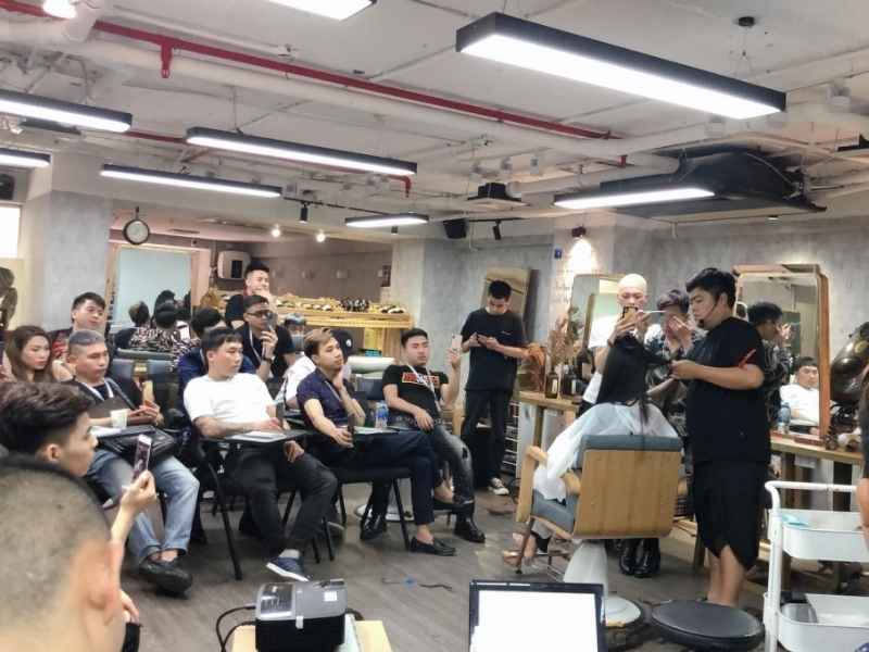 Học cắt tóc nữ tại Nam Hair Studio